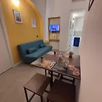 Nel Vicoletto House